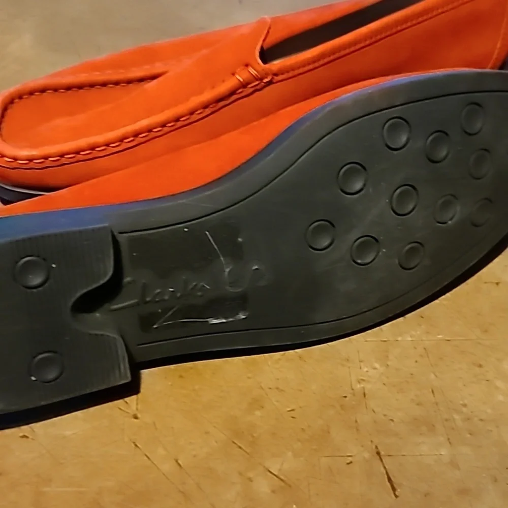 Clarks - Picture 2 of 2